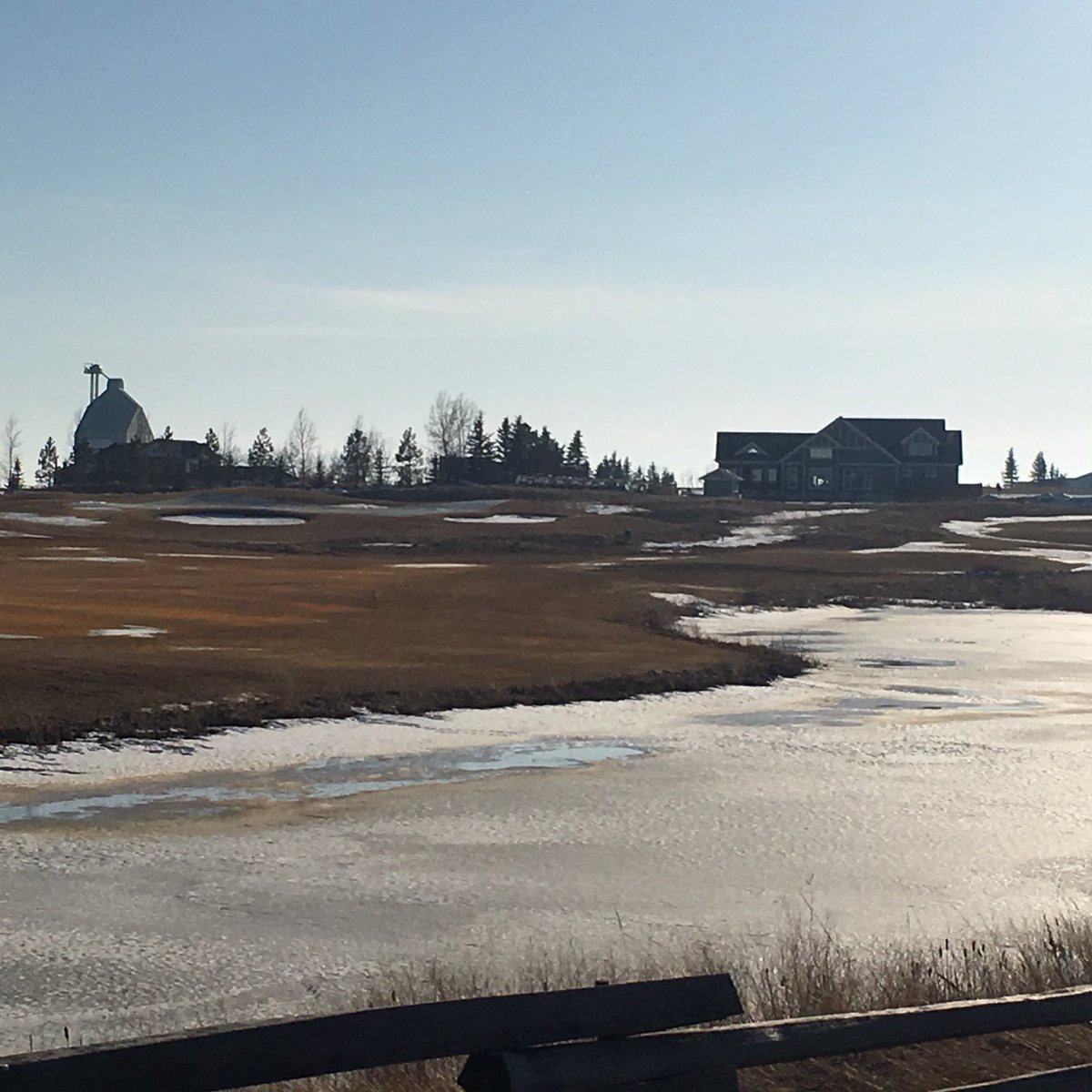 MuirfieldLakes's tweet photo. The melt is progressing nicely!

Photo taken March 21.
.
.
.
.
.
#golfhereforever #muirfieldlakes #lakesofmuirfield #golfseason #strathmore #chestermere #yycgolf #golfyyc https://t.co/84QFPuEASl