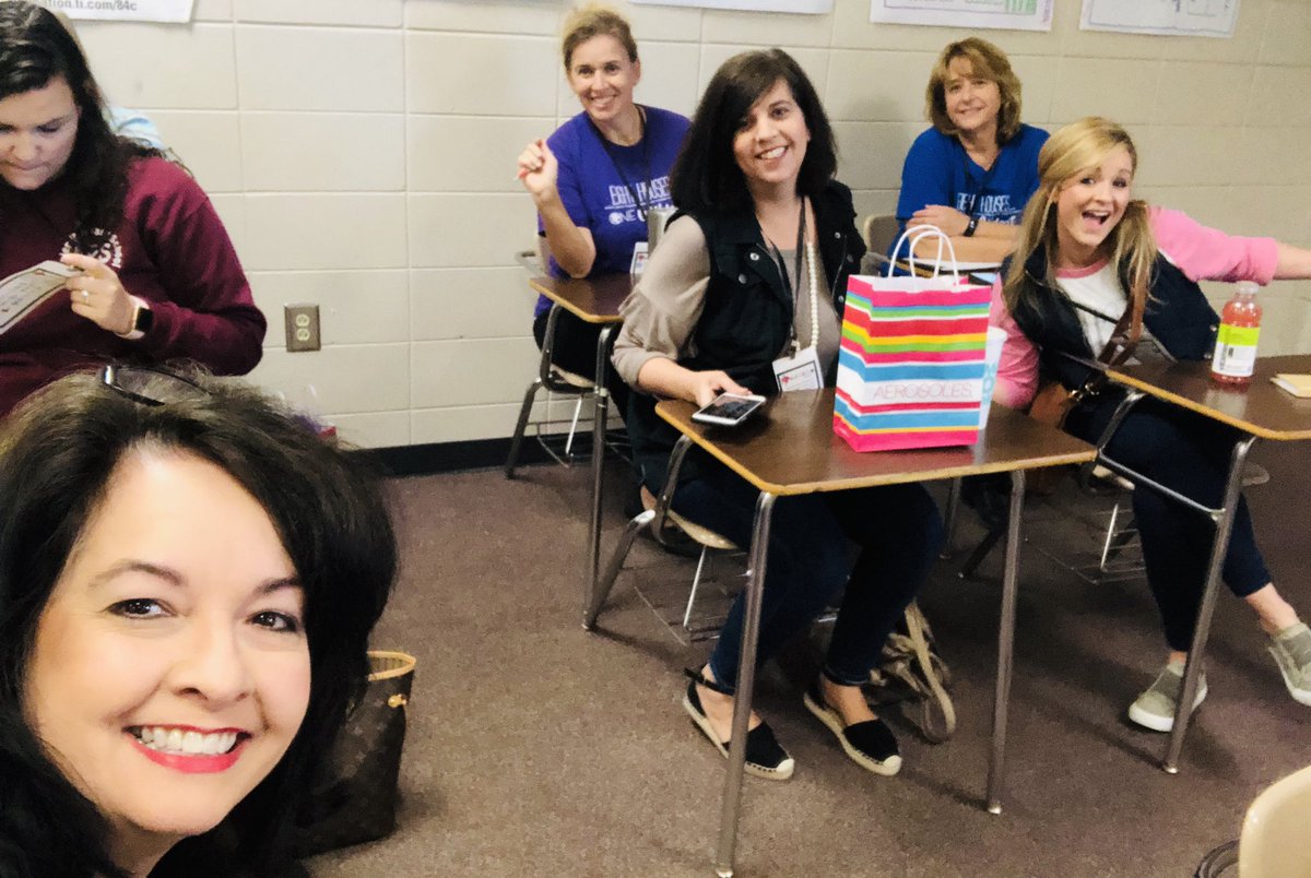 laurieteach's tweet image. First session underway! #numbertalks #mathliteracy #mathsmallgroups #edcamp2019 #edcampbryan2019