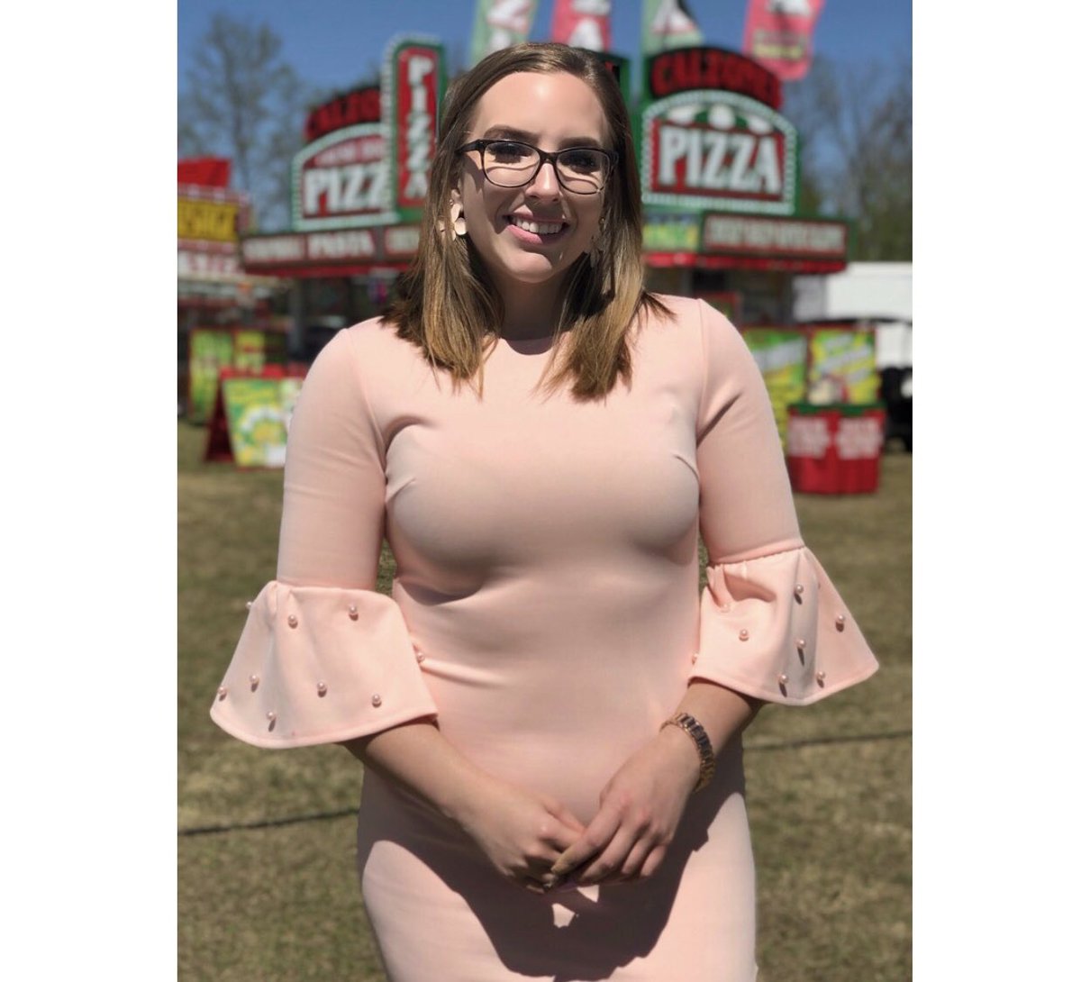 Tanya_tv_'s tweet photo. Hey Middle Georgia, it’s that time of year again. It’s the International Cherry Blossom Festival🌸, dubbed the “Pinkest Party On Earth💕#TheresAGrilledCheeseVendor #ThankMeLater https://t.co/0WovTu22Li