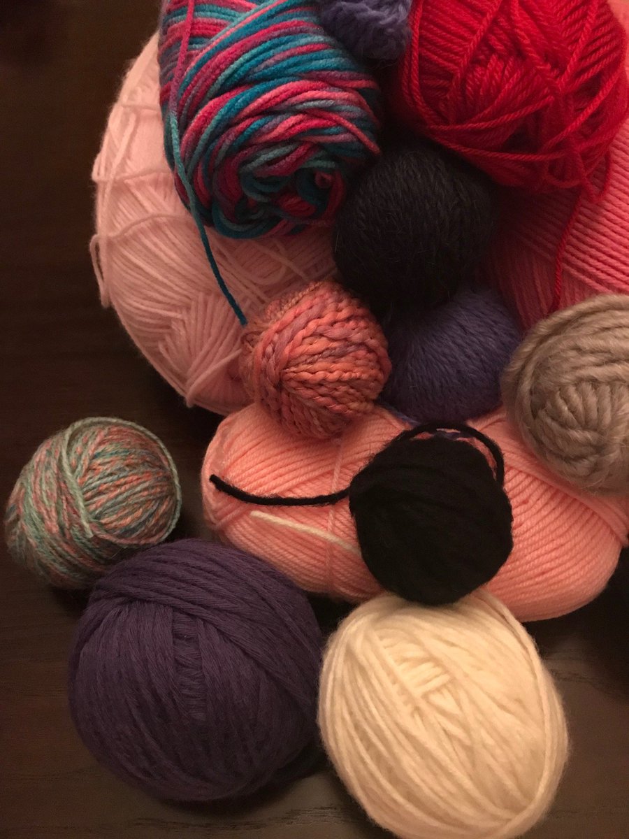 Fun times ahead. <3 Yarn painting party!