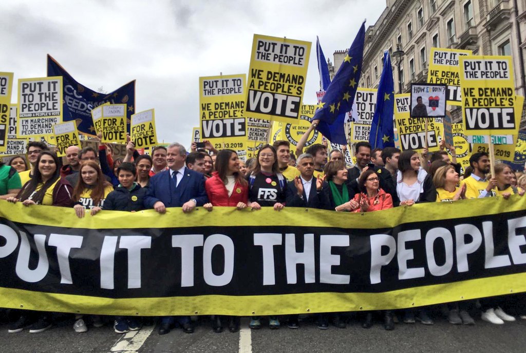 SadiqKhan's tweet photo. Some of the media attack our judges as enemies of the people.

The Prime Minister attacks our MPs for standing up for ordinary people. 

Well - we are the people - and when it comes to #Brexit we want a say over our future. 

#PeoplesVote 🇪🇺
#PeoplesVoteMarch 🇪🇺 https://t.co/6Lh93cdb3J