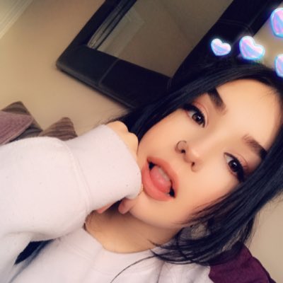 peachmilkshakes's tweet photo. #NewProfilePic https://t.co/iHK4w89bYJ