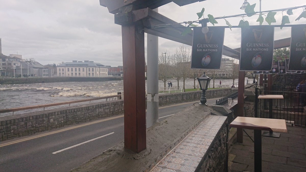 PythonIreland's tweet image. Lunchtime: checking out the @CurragowerBar  #PyConLM #Limerick. Check out this view