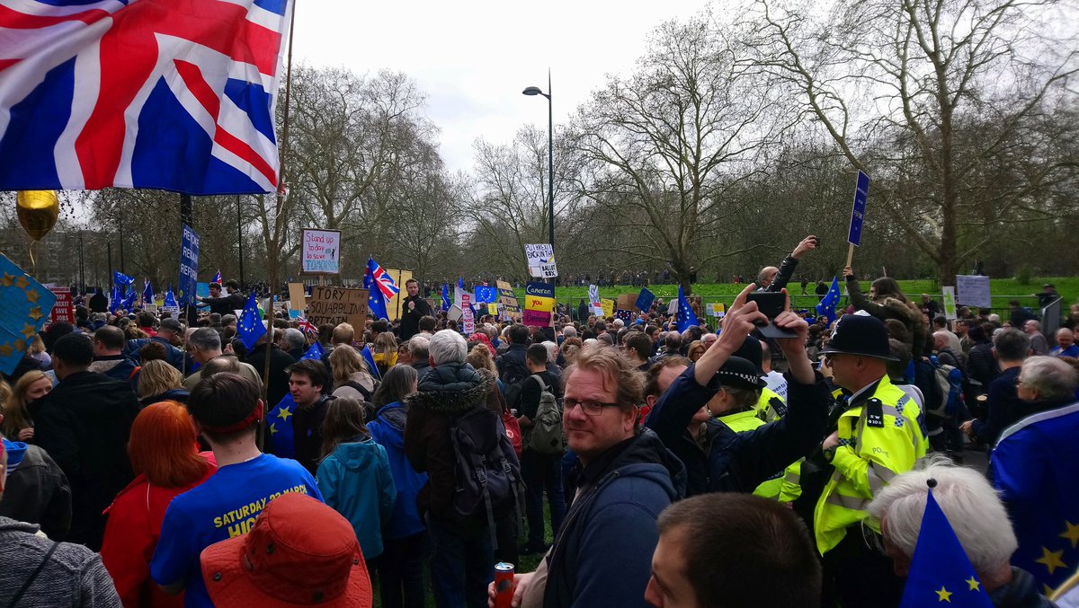 baptinter's tweet photo. May got three votes, give us another one! #peoplesvote #putittothepeoplemarch https://t.co/ZujBAyPn7H