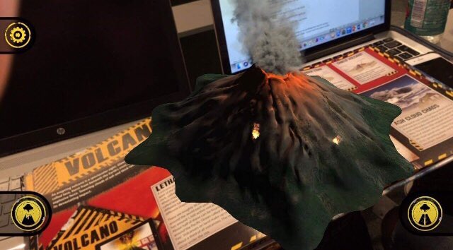 Ms_Biggerstaff's tweet photo. Looking at different apps that can make learning fun. I knew nothing about augmented reality before this. #TELMe #TELMebootcamp https://t.co/I9sX6m1Hd2