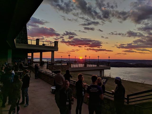 Int_Travelers's tweet photo. Enjoying our week helping out at @heathandalyssa's #RVEsummit at Lake Guntersville State Park. Who knew Alabama had this hidden gem?
#intentionaltravelers https://t.co/BatpQyBqxF https://t.co/TAkoeRMn93