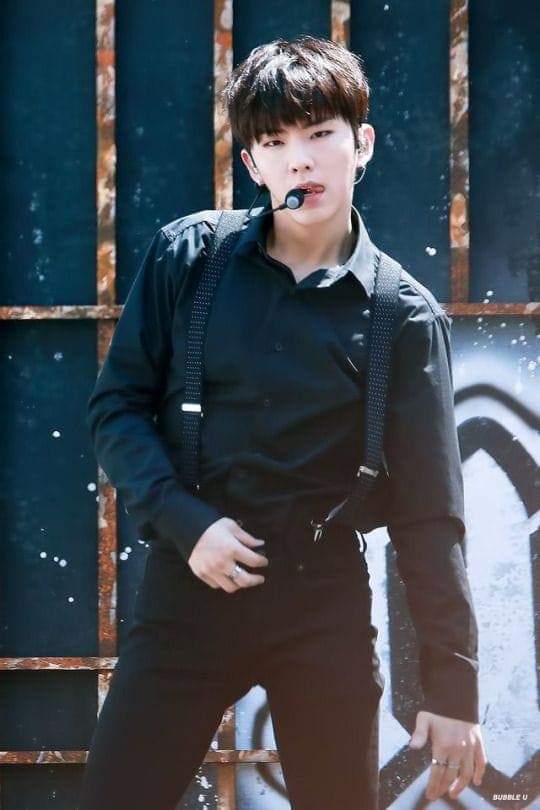 ~A Shark  Kihyun Thread~...aka a thread of Kihyun's sexy, charismatic side..his "dangerous shark" duality pic thread.