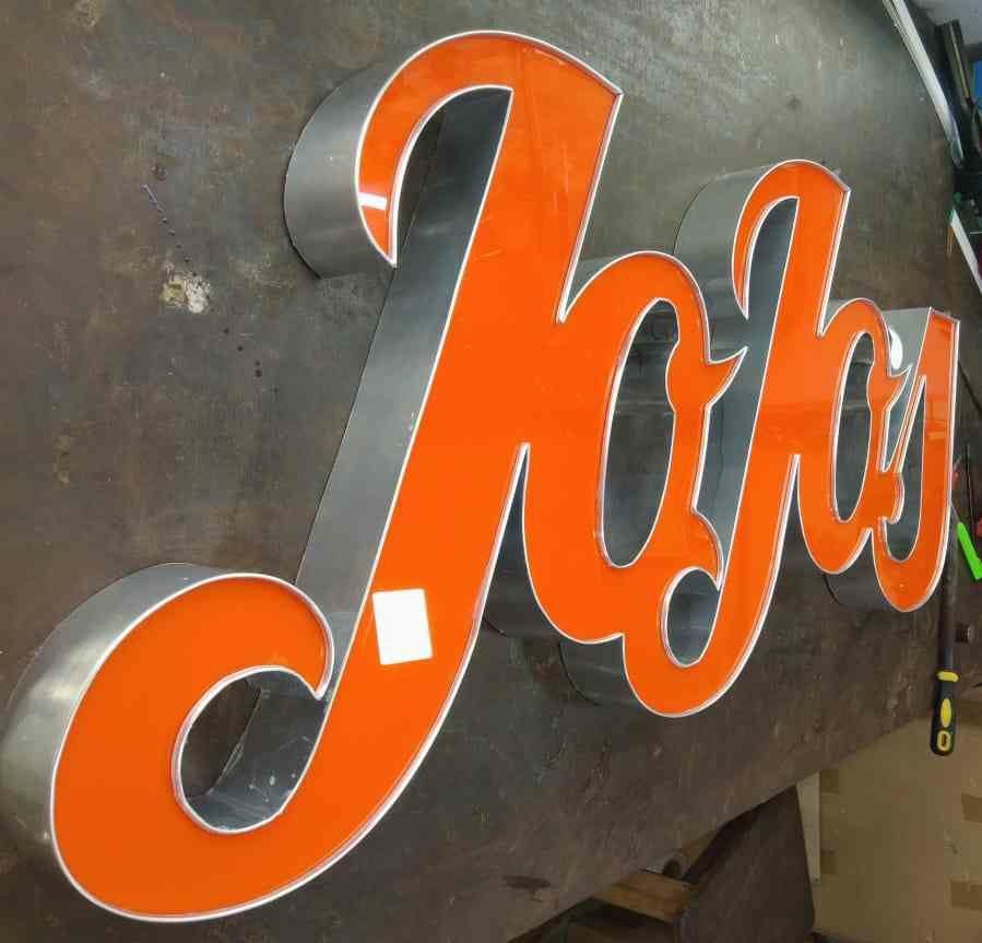 GurusSign's tweet image. Digital signage is a sub-segment of electronic signage. Digital disp..For more info visit...signguruschennai.in/latest-update/…