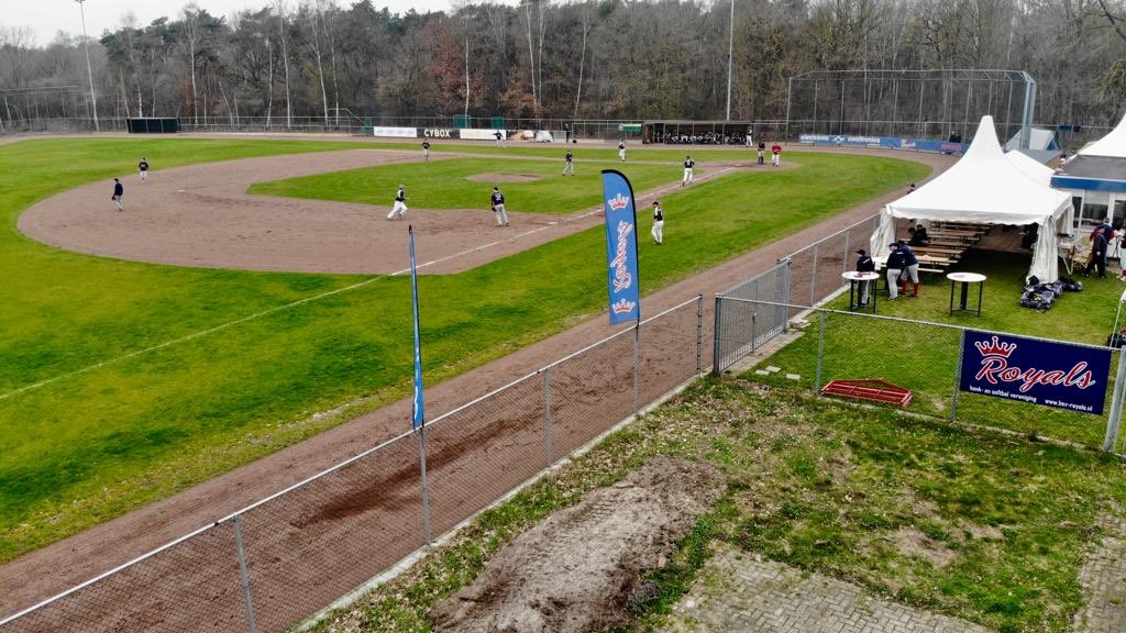 hsvRoyals's tweet photo. Spring Series 2019 in volle gang! #hsvroyals #baseball https://t.co/iptuebr3SP