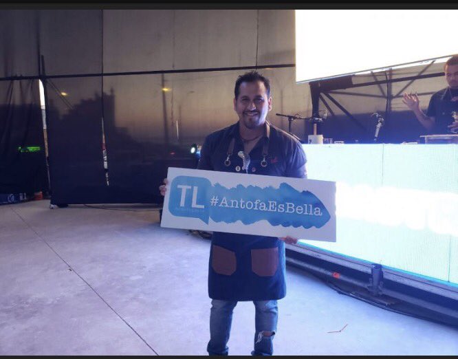 antofaensusalsa's tweet photo. Seguimos disfrutando de las imágenes que nos dejó nuestra Fiesta Gastronómica 2019 !! Gracias a @el_timeline por su  gran apoyo y las lindas imágenes que compartieron .. @Lachimba_antofa @trescabezascl @pablogodoysalas @nicolassalinas #antofagasta https://t.co/bpJlLF0TDV