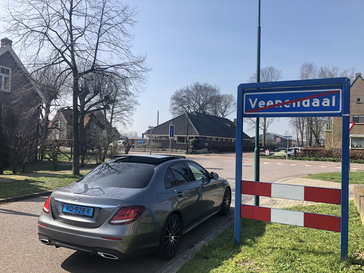 tcntaxiservice1's tweet photo. #schipholtaxi #veenendaal #tcn #taxi #wageningen #taxitoairport #luchthavenvervoer #ede #schiphol #rhenen #airportservice #lunteren #naarschiphol #bennekom #taxitransfer #weezeairport #rotterdamthehagueairport #eindhovenairport #fixedprice #betrouwbaar #kwaliteitsvervoer https://t.co/PZZwDL6paq