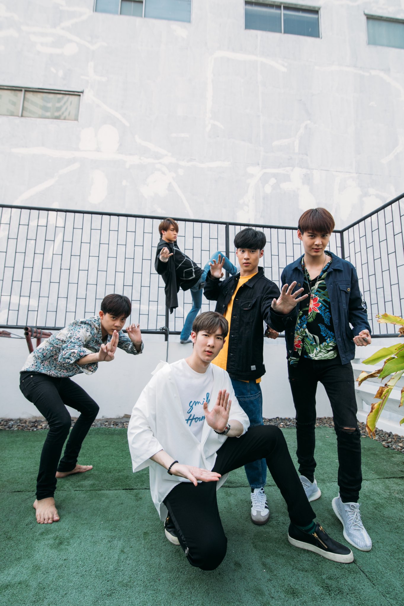 KissboysTH_official on Twitter: &ldquo;แคมเปญภาพนิ่ง ธีม Super hero คะแนนส่วน