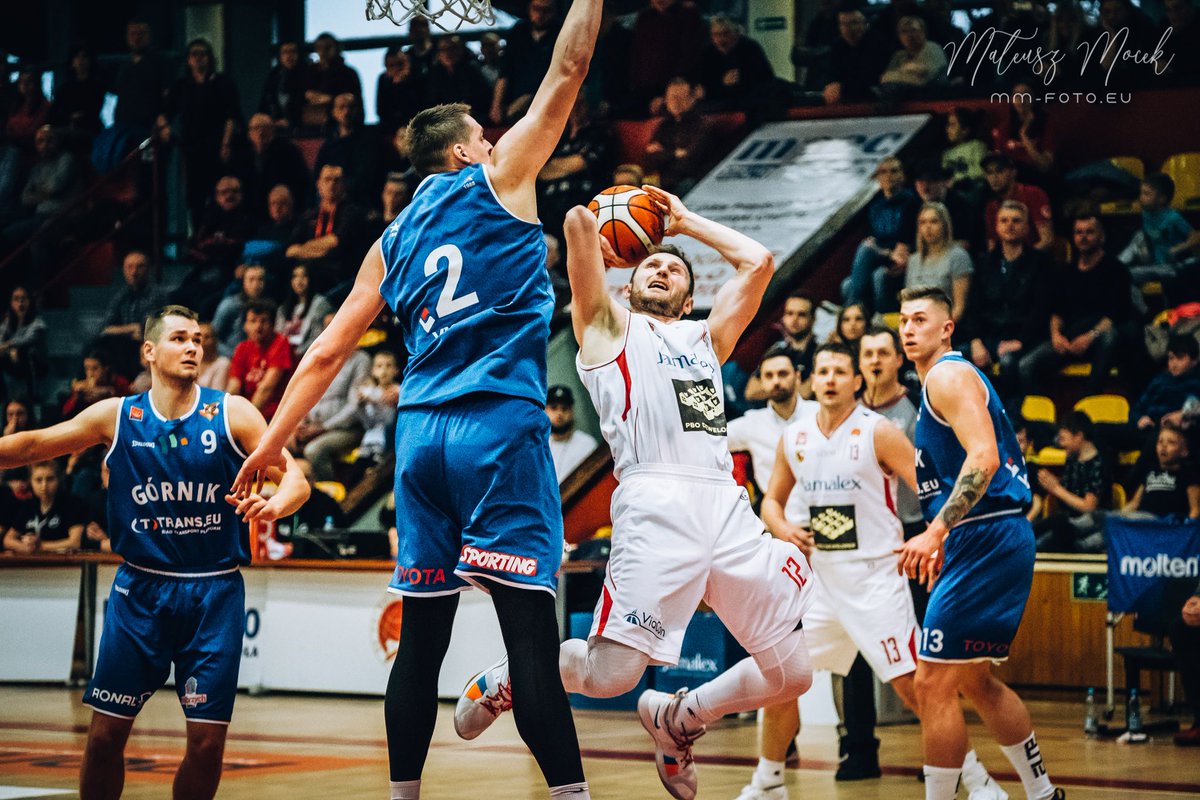 mmfotoeu's tweet photo. SPORT and DANCE - @polonia_leszno and @funkyflavacom at @miastoleszno_official #leszno #trapez #halatrapez #taniec #dance #funky #flava #funkyflava #sport #fujifilm #fujinon #basketball #kosz #koszykowka #basket #fotografia #eventphotography #fotografiawydarzen #mmfotoeu https://t.co/VFG9y913UK
