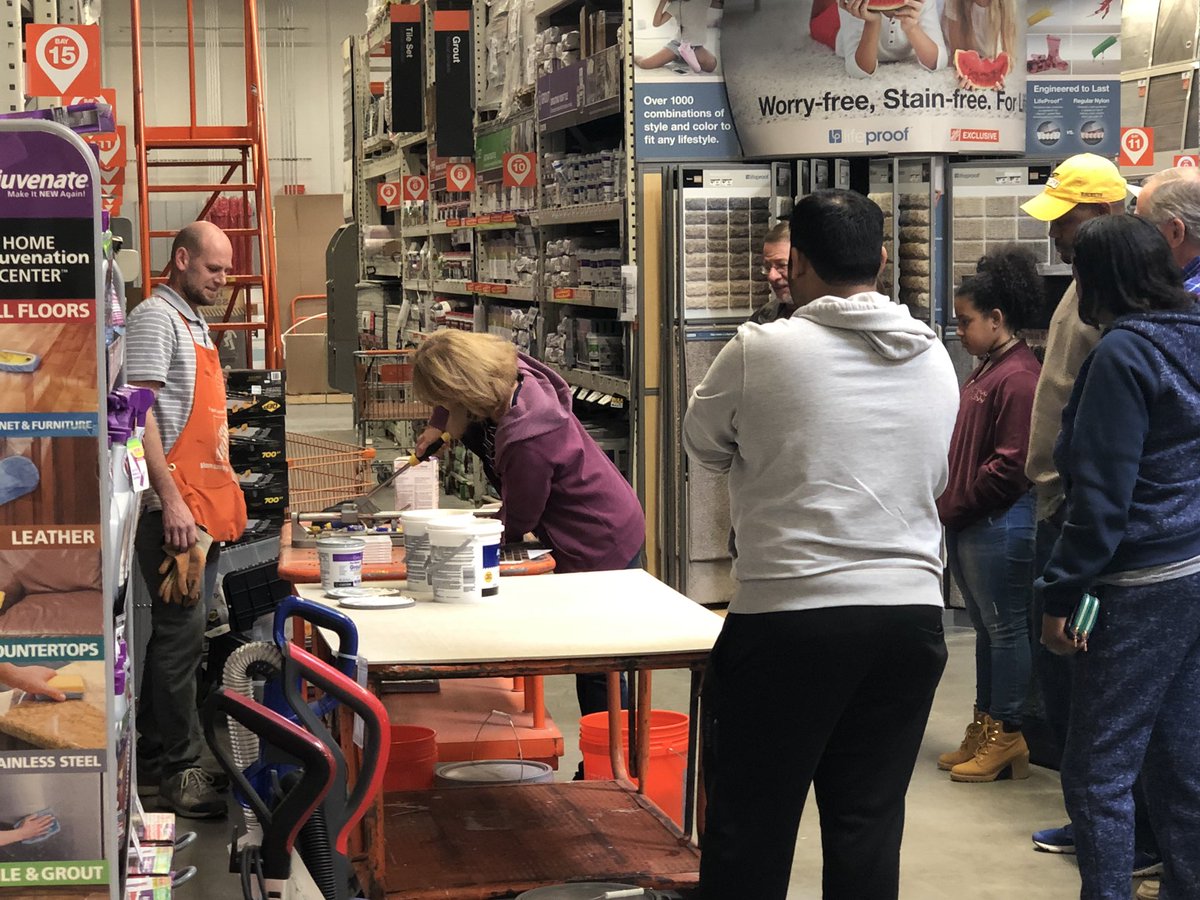 Tom Considine tweet media