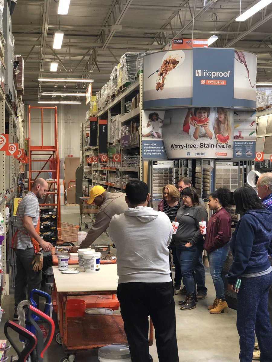 Tom Considine tweet media