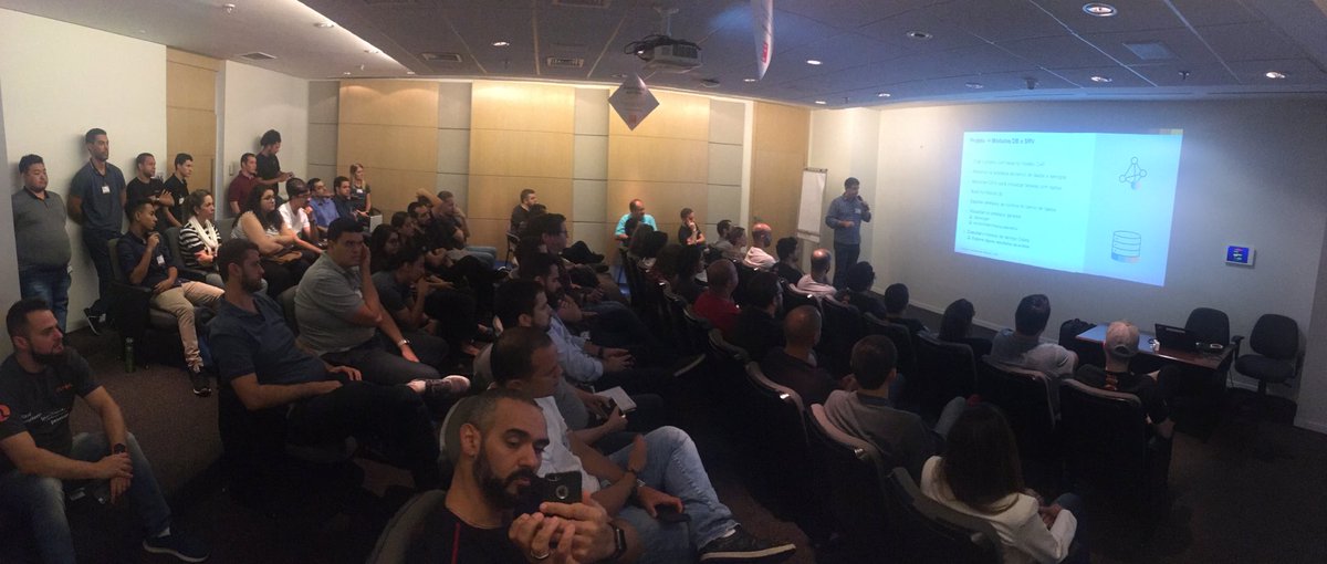 edson_thomaz's tweet image. ⁦@imirisola⁩ apresentando CAP no @_sitsp #sitsp com sala cheia!!!