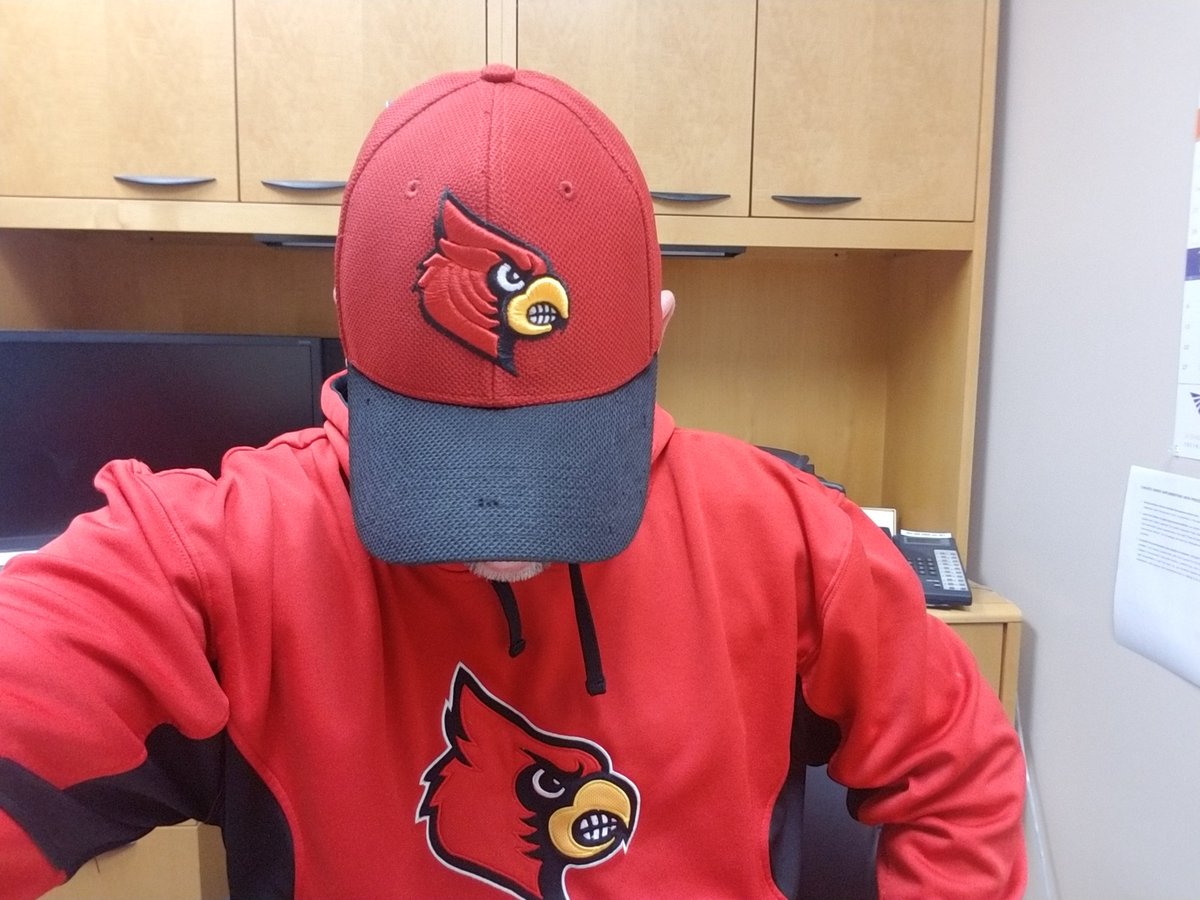 TheCunningham5's tweet photo. Winning or losing...dancing or watching...it's always the RED and BLACK baby!!  #L1C4 #GoCards #AllWeatherFan https://t.co/n2bkyrZunV
