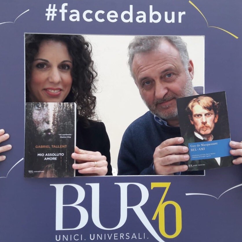 BUR_Rizzoli's tweet photo. Silvia Avallone partecipa a #faccedabur e ci svela i suoi 7 bur preferiti per #bur70:
- Delitto e castigo, Dostoevskij
- Anna Karenina, Tolstoj
- L'educazione sentimentale, Flaubert
- Bel-Ami, Maupassant
- Sofocle, edipo Re
- I viceré, De Roberto
- Mio assoluto amore, G. Tallent https://t.co/rmpFp3mcfd