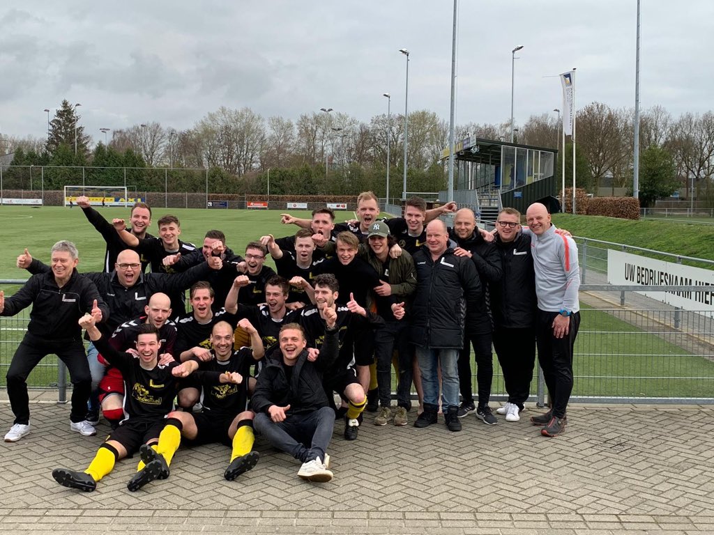 vvLunteren1's tweet photo. MAARTEN, deze zijn voor jou! 💪🏼 https://t.co/BMn998BFud