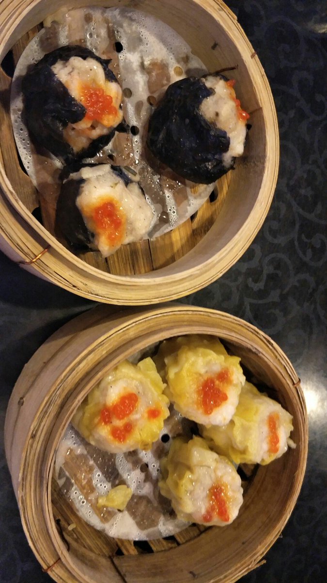 haris_rossa's tweet photo. Kudapan malam minggu (@ Merdeka Walk in Medan, Sumatera Utara) https://t.co/JbpDhbgoRl https://t.co/0DGbMcI7Pw