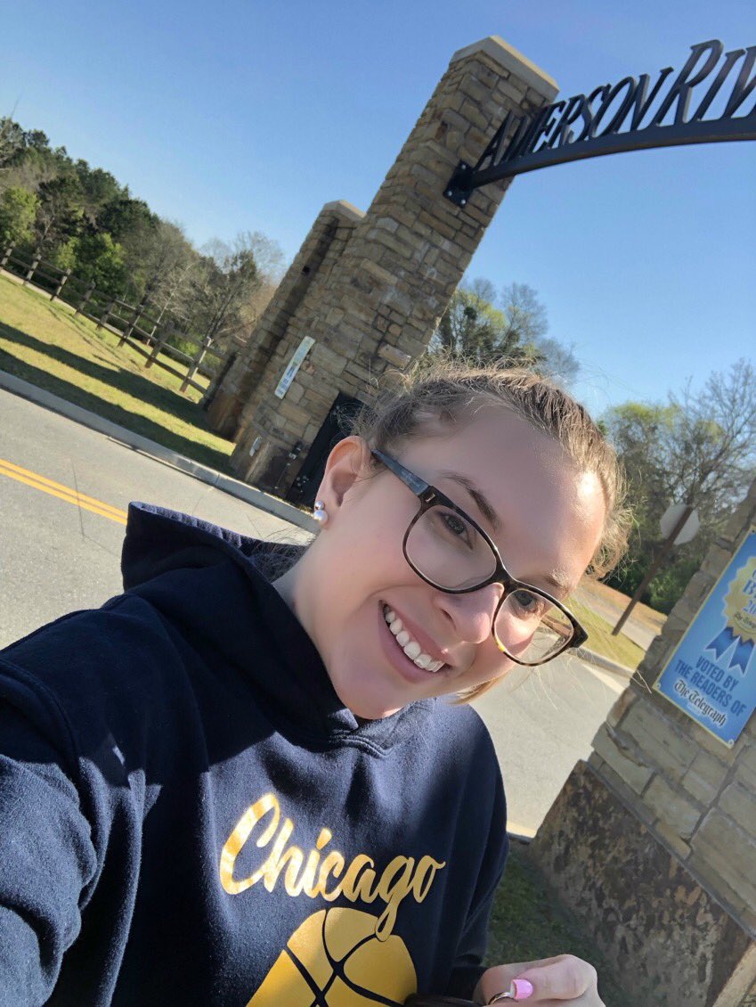 Tanya_tv_'s tweet photo. Selfie🤳🏼for @MaconBibb at #AmersonRiverPark to win the #ELGLKnope https://t.co/MSXoJ4Ewbl
