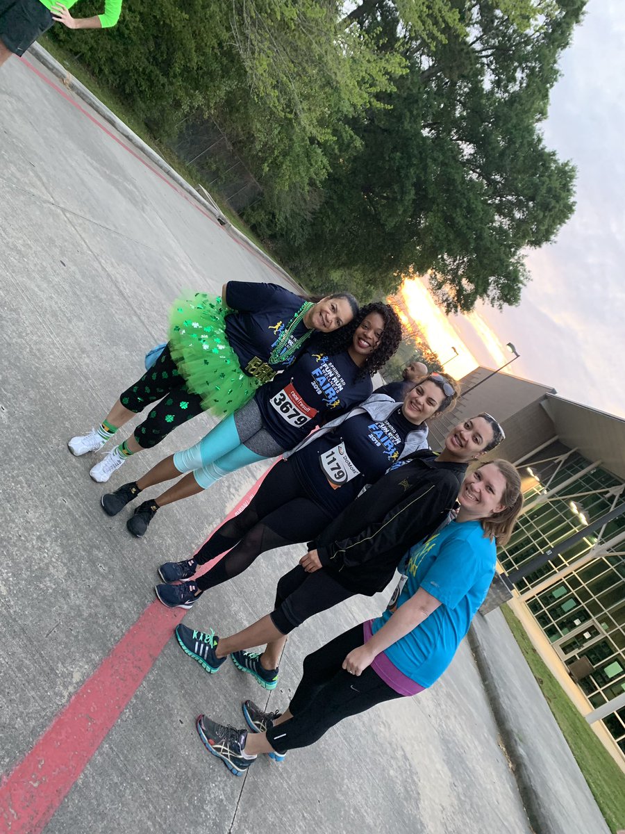 astephensPlaid's tweet photo. I really enjoyed myself this morning with the WFD Team and these other smiling faces!!  @SpringISD_Curr @ClarkPrimary @AngelaTGentry2 @khechara @ReynoldsElem #SpringFunRun19 https://t.co/kqtQMJL0OZ