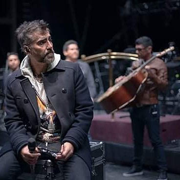 Cata94868104's tweet photo. @Fansdelaradio @alexoficial @AlexOficialCL @QuieroQvuelvas_ @lasseven @AFColombia @AF_Potrillas @PotrilloChile Cada parte de tí
Tiene forma ideal
Y si estás junto a mí
Coincidencia total
De cóncavo y convexo
Así es nuestro amor
En el sexo. Bella interpretación de mi amado.❤🎤🎶 @alexoficial 🇲🇽  Gracias por compartir. 😘 @cantacorazon_ar 🇦🇷 https://t.co/eZDGeHGmU0
