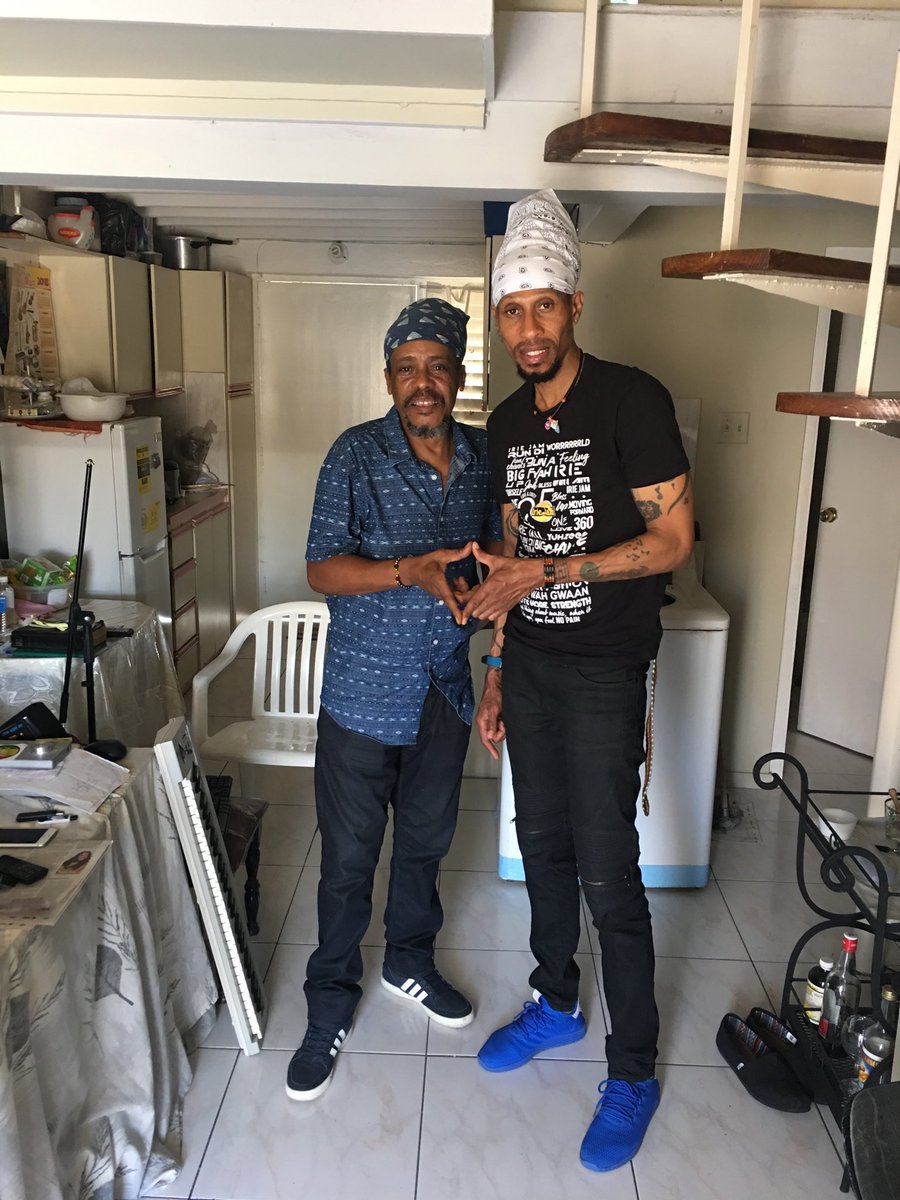 FreemynzMusic's tweet image. Got lots of #goodadvice &amp;amp; #encouragement from one of #greatest &amp;amp; #livinglegend #DaltonBrownie #DubKing #Kingston #Jamaica @Ne2Nevin @LenkyMarsden