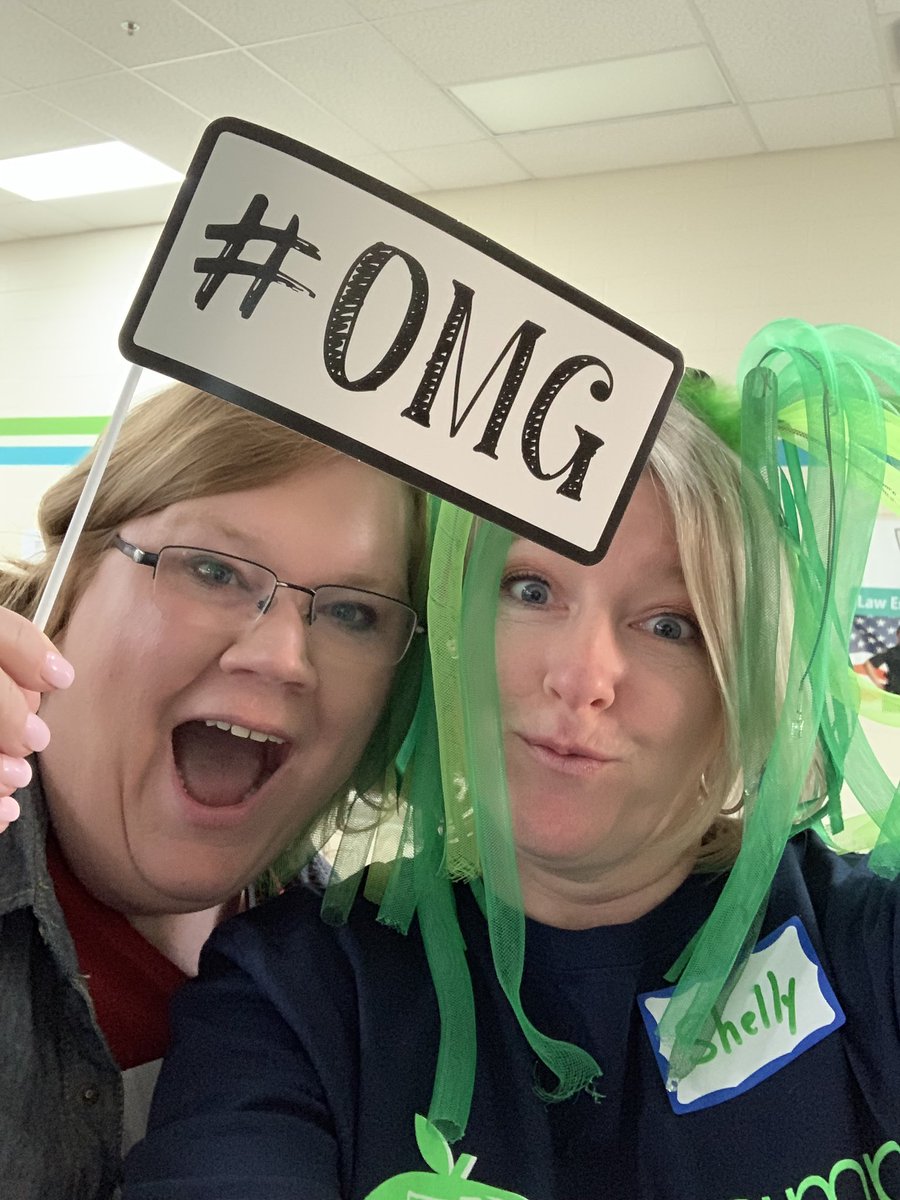 Shabird2's tweet photo. Professional Learning with my gifted peeps!!! #EdCampBartow #BartowGifted https://t.co/hDxAr1tnsd