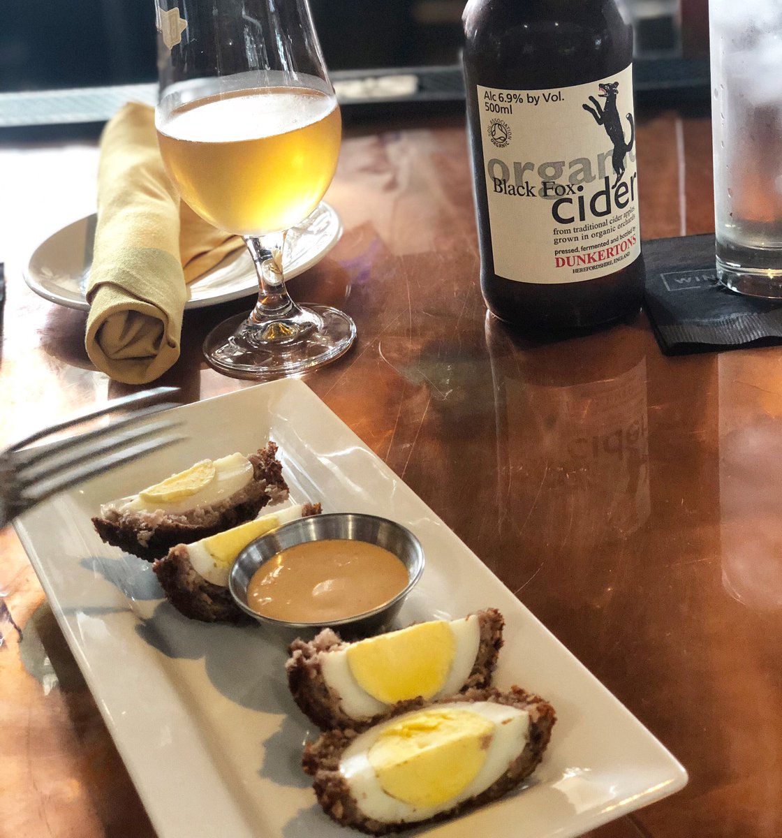 Wine Dive + Kitchen tweet media