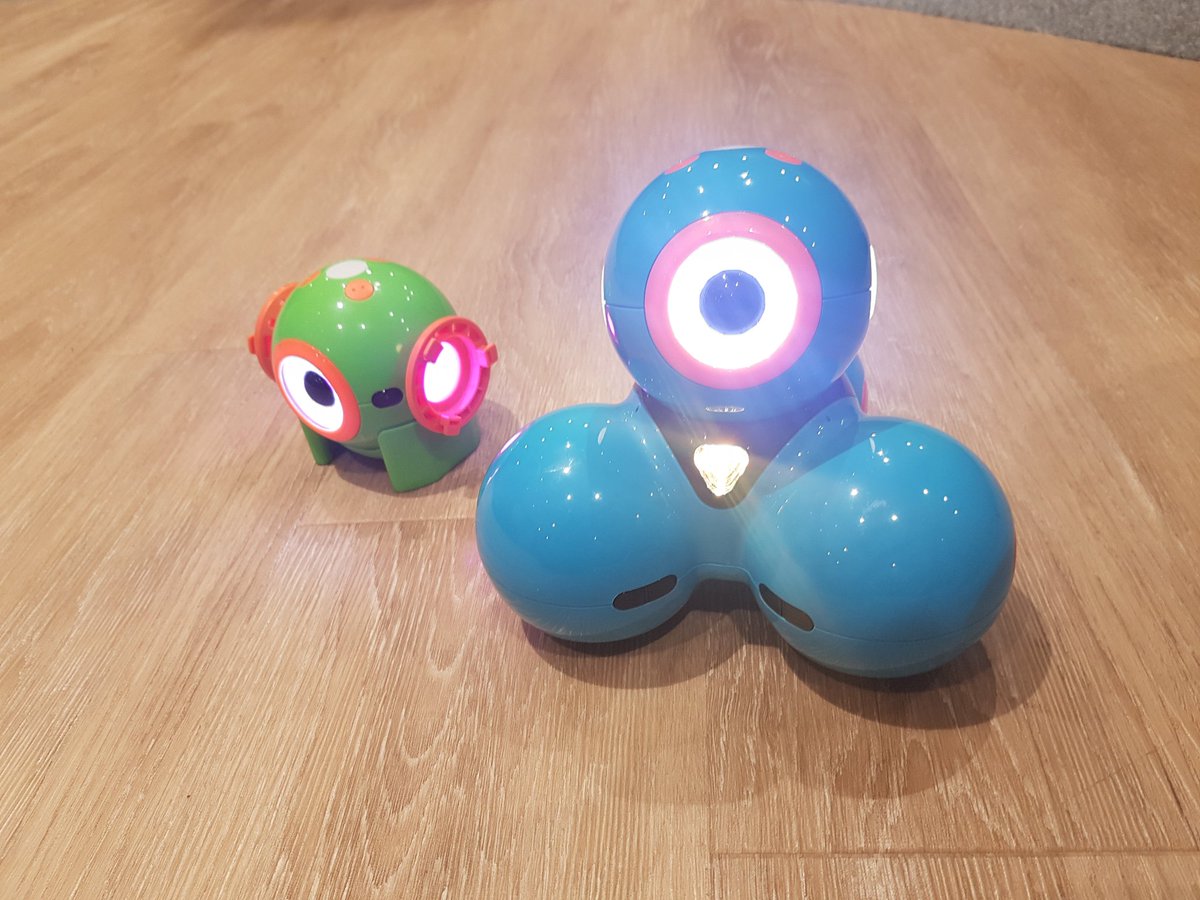 miss_oleary33's tweet photo. Loved testing out all the technology in the TEL Bootcamp, my favourites had to be the AR Books and the R2D2 and BB-8 Coding bot. Amazing ways to integrate engaging technology into the classroom. #TELme #TELmebootcamp @Sarah__wright1 https://t.co/Dk9rqi2reO