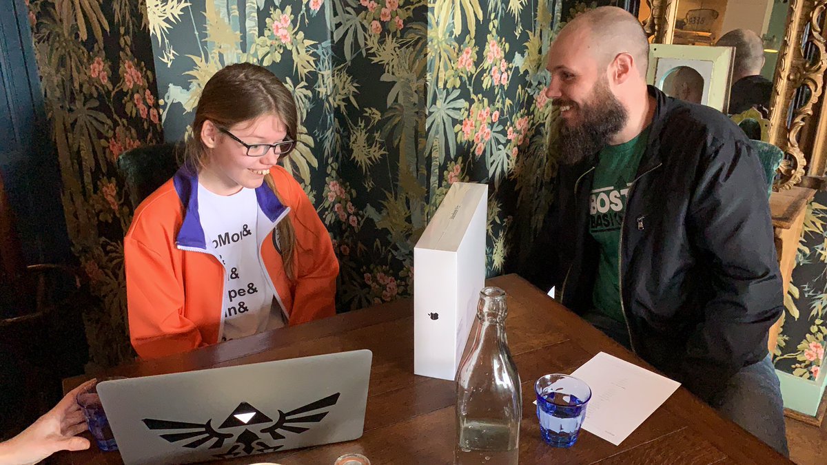 seanallen_dev's tweet image. No ticket to WWDC, so I put that💰to better use. Connie is already a talented programmer at 10 years old, but has to code on a borrowed 2011 MacBook Air. There’s much more to her story, but she’s immensely derserving. Enjoy the new MacBook Pro. I hope you build amazing things. 👩🏼💻