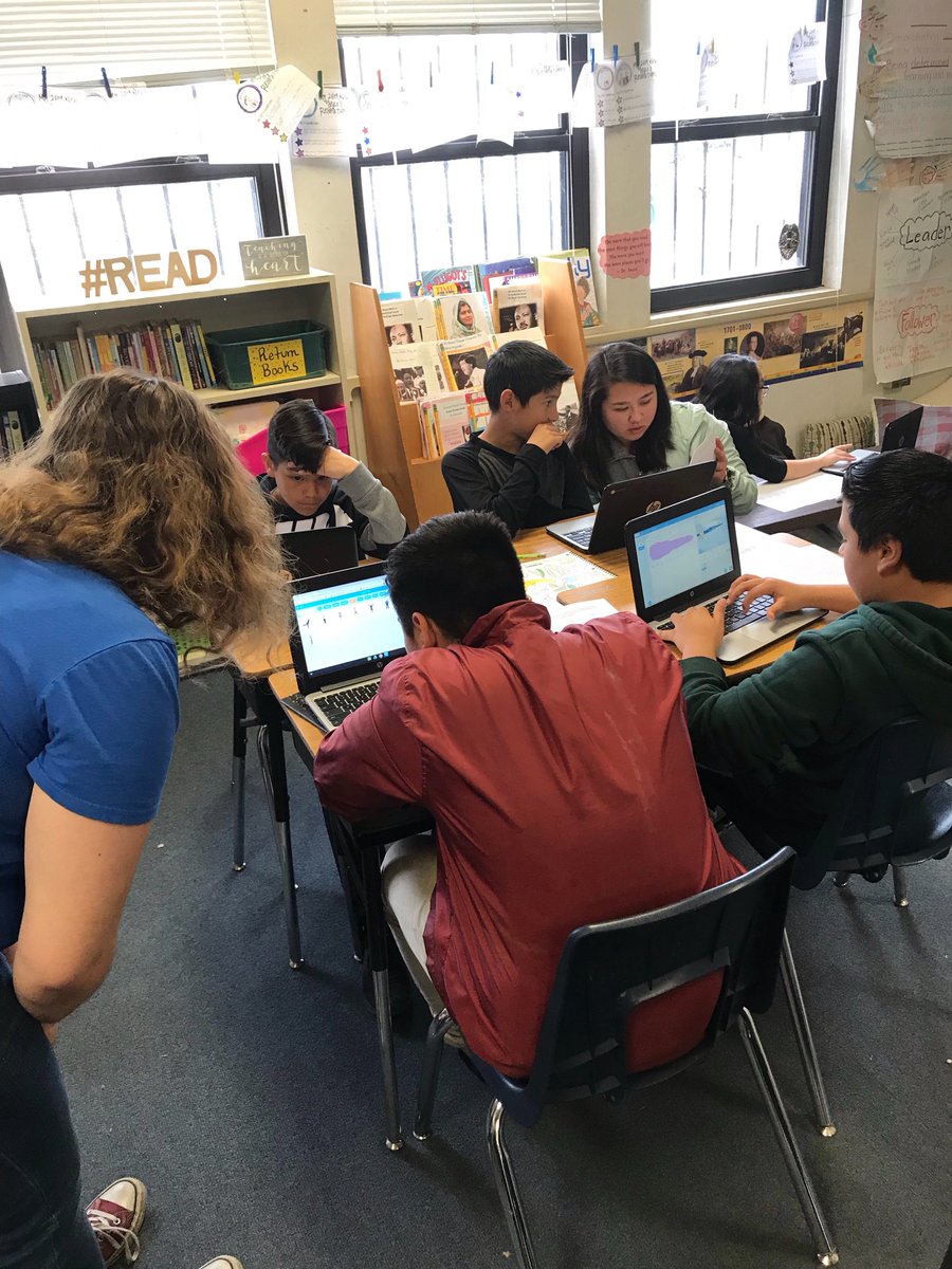 5th Grade students at Calabasas team up with science and engineering majors from San Jose State to create ecosystems using coding programs... amazing! 😀