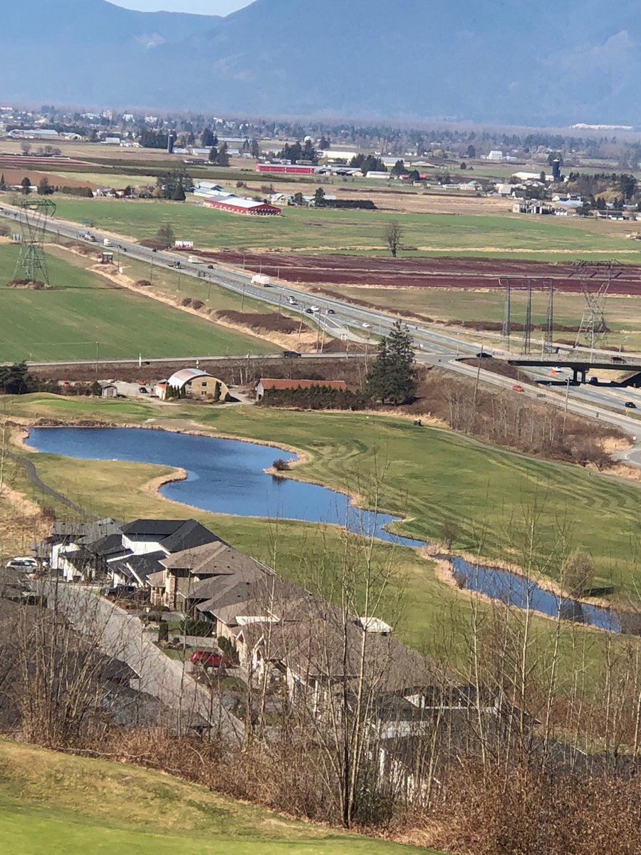 fallsgc's tweet photo. FRIDAY, MARCH 29TH! It's happening folks!⁣
When we say "Season!", you say "OPEN!" ⁣
"SEASON! OPEN! SEASON! OPEN!"⁣
⁣Book your tee-times online at https://t.co/BggQmR533p and lets this party started!⁣ 
.⁣#thefallsgolfclub #golf #seasonopen #playgolf #teetime https://t.co/qUToxHzdqt