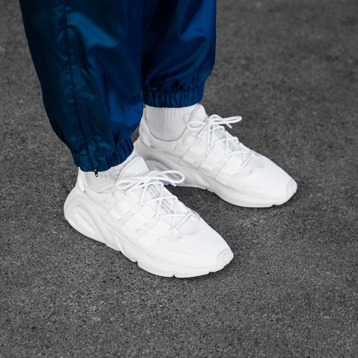 adidas originals lxcon triple white