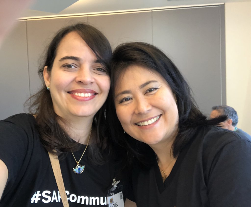 raquelsolman's tweet image. 21 anos de SAP e de amizade! @andreiayt @numen_br #sitsp #sitsp10years