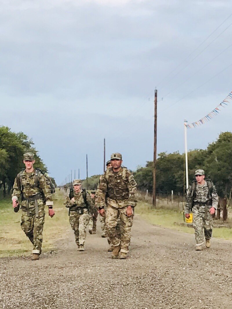 sfa_rotc's tweet image. This morning SFA Army ROTC Cadets and Cadre are working to achieve the coveted Norwegian Road March badge.  To earn the badge they must walk 18.6 miles in 4 hours and 30 minutes or less!  These pictures are on mile 7.... #sfasurotc #axeemjacks #axem #sfasu