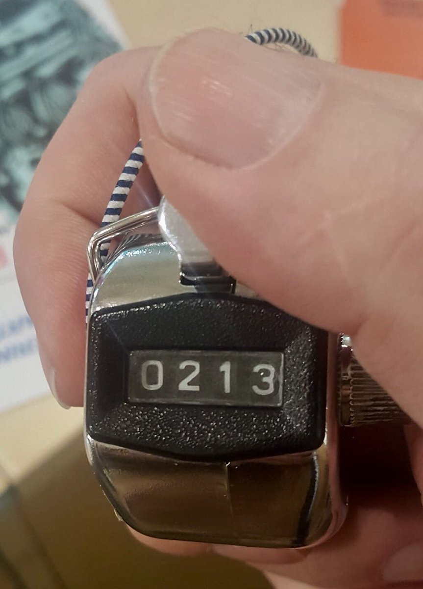 FutureFace's tweet image. Morning footfall going well at our ART works Pop-Up Grand Opening at Newlands at Newlands Centre 😊