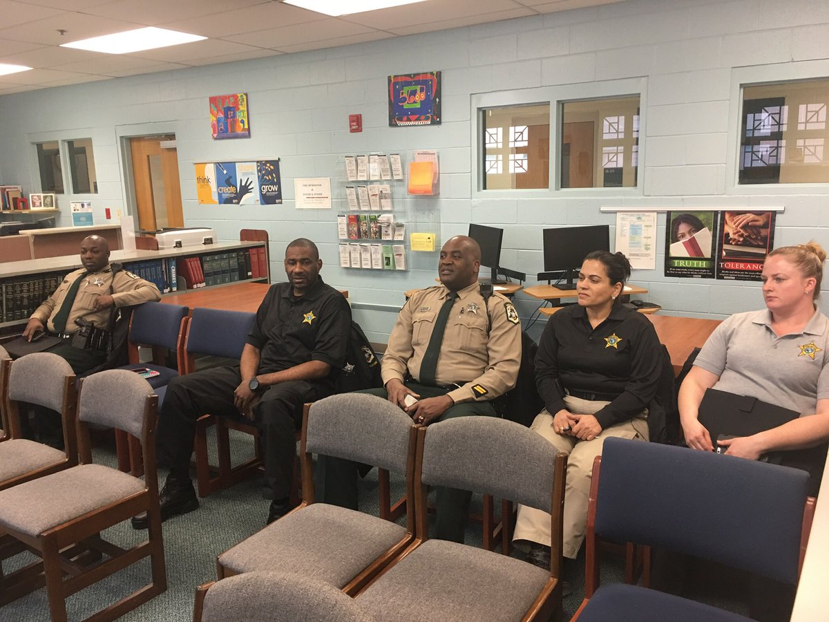 MeckSheriff's tweet photo. @RomainEsq @dougrasheed @SugarFreeTalk &amp; Lawrence discussing @hateugivemovie @angiecthomas @George_Tillman @MeckCounty Jail North Detention Center #hateugive https://t.co/lDruiAE6kt