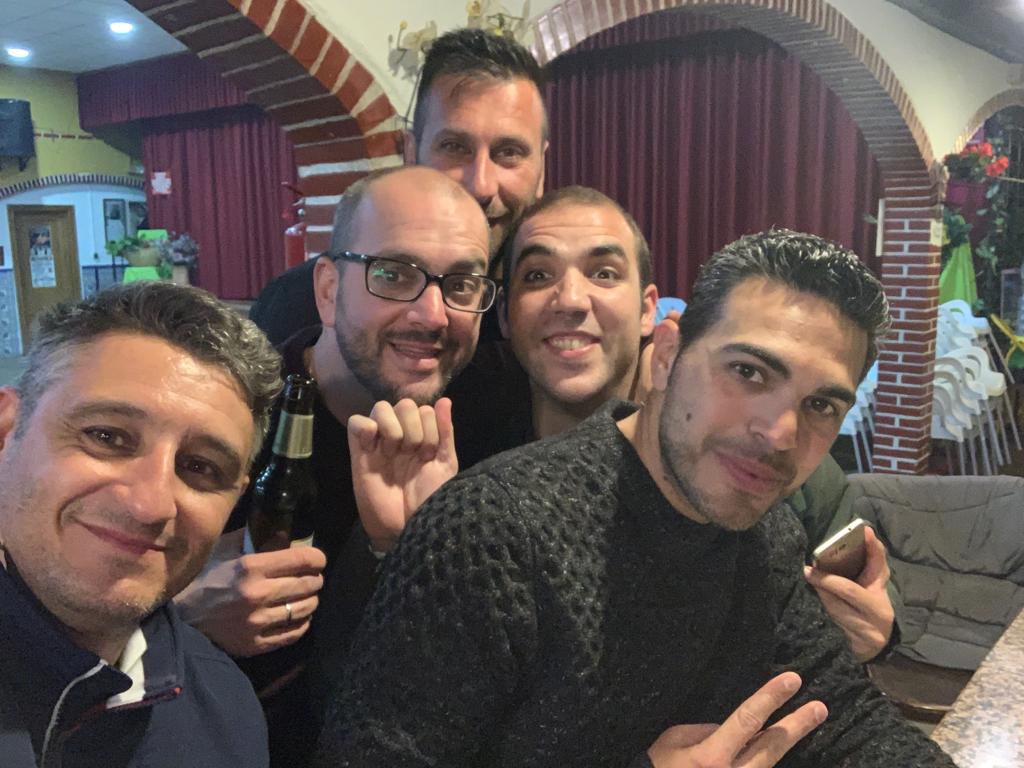 VenditosDe's tweet photo. Los Venditos en Torremolinos, gran noche 🥰🥰🥰 https://t.co/jSlaOB8ONz