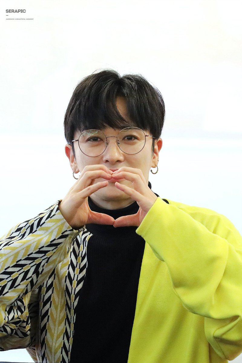 SERAPIC_DUCK's tweet photo. 190323

이렇게 요롷게 예쁘겧

#젝스키스 #sechskies #김재덕 #kimjaeduck
#ジェクスキス #キムジェドク #金在德 https://t.co/JUrzRWq2mc