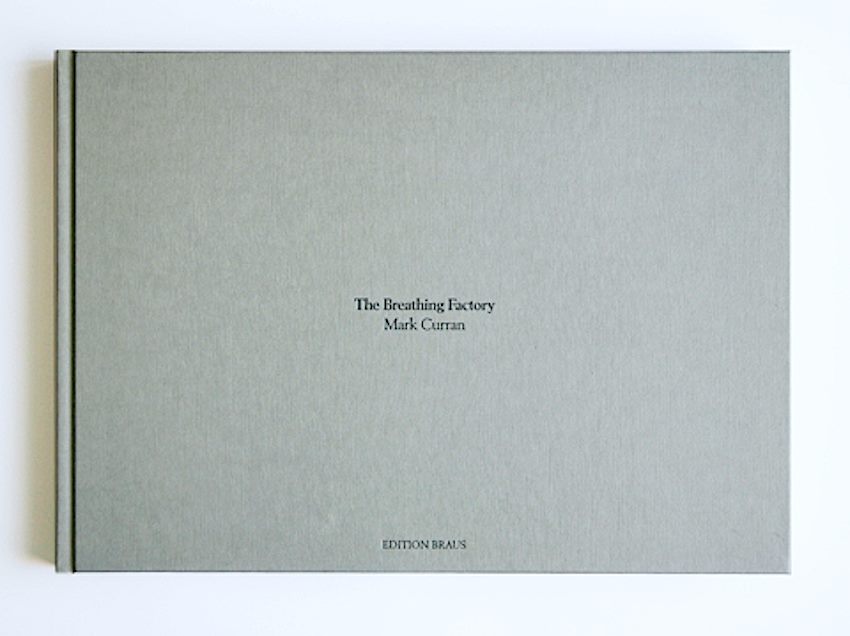 MarkJCurran's tweet photo. #TheBreathingFactory by Mark Curran (#EditionBraus/@BelfastExposed/ @GOP_Ireland 2006)(Complete PDF) Essays @Sean_ORiain & @mpmccabeX #Multinationals #Precarity #Labour #Globalisation #Ireland #PracticeLedResearch #Photography #Ethnography #Anthropology https://t.co/15eWN3lKof https://t.co/Awcb1fQrbI