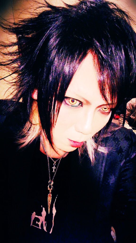 0525_syu's tweet photo. 3.23.道頓堀shrimp!ありがとうございました!!
グリムさん DEAD POP STARSさんのツーマンライブ。
doope star O.A務めさせて頂きました!!今日も楽しかったです。
ありがとうございました。
#doopestar
#THEDEADPOPSTARS
#versus×versus
以降。当面の間はdoopeのライブはありません。 https://t.co/YPe4g7HTKa