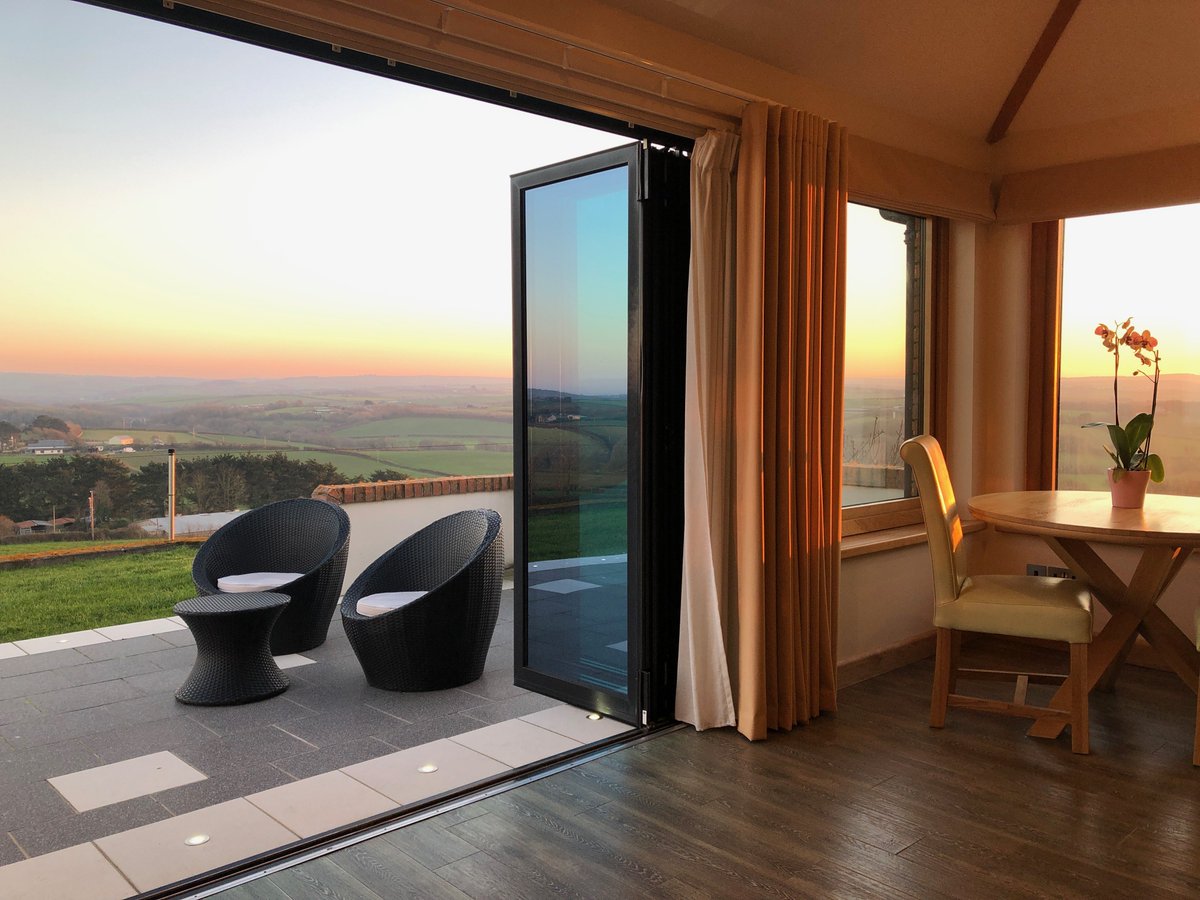 wooldown's tweet photo. Prices and availability for 2020 are now online with a 5% early bird discount when using the voucher code: EARLYBIRD20 - https://t.co/9oIIc2sVvY #earlybirdoffer #wooldown #bigupbude #cornwall https://t.co/j2nHaAA5dd