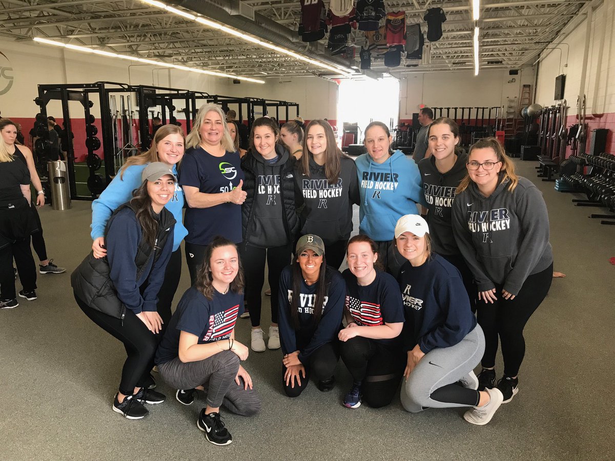 RivFH's tweet photo. Great Day helping out at Dynamic!!!  #family #50legschallenge https://t.co/ihxW94d3ny
