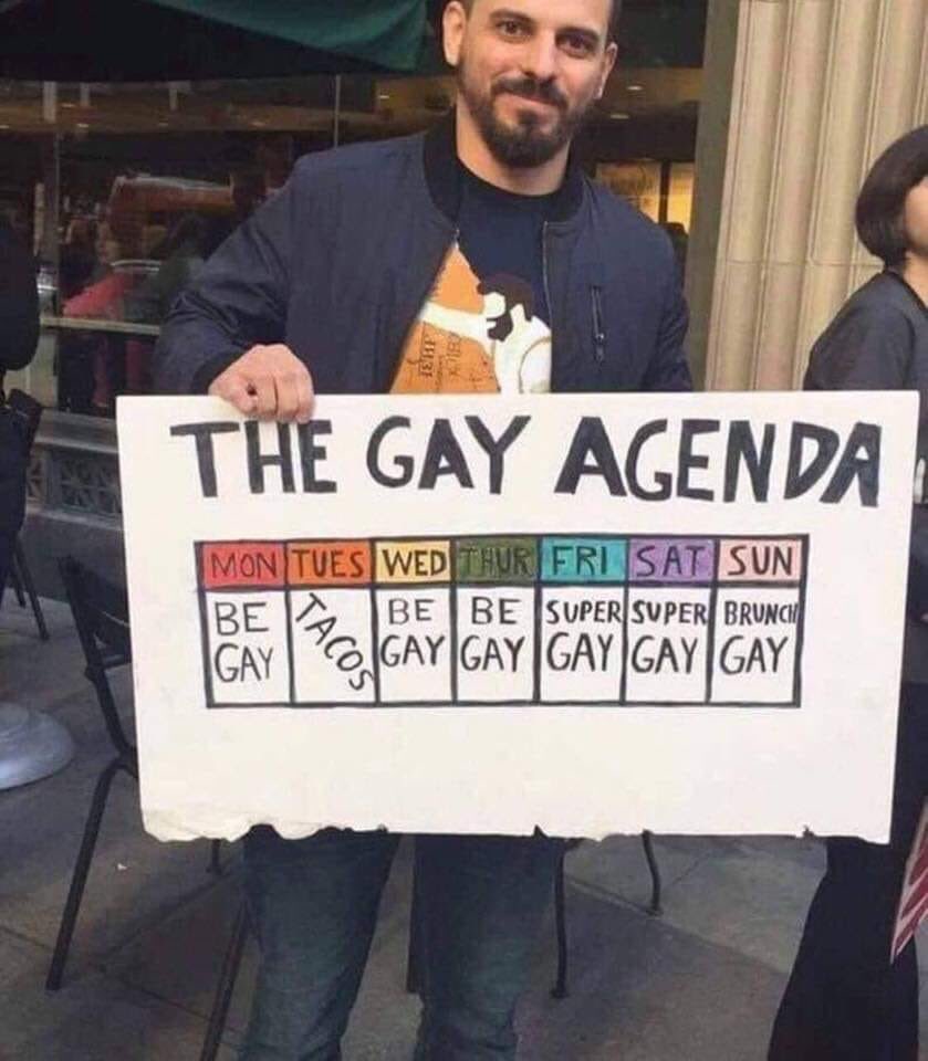 Sayyes2fun1's tweet photo. YES!!!! 👍🌮🌈 #tacolover #gaypride #yestofun https://t.co/qfts7zg2w3