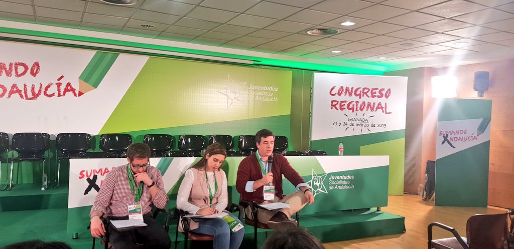 JSASevilla's tweet photo. Nuestro compañero @RodrigoRguezHan interviene en el Panel de Municipalismo del Congreso de @JSAndalucia #SumandoXAndalucía https://t.co/WRPGgA2SG6