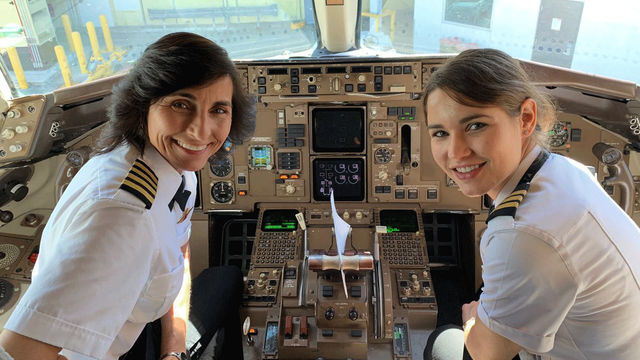 wsbtv's tweet photo. Now THIS is family goals: Mother and daughter pilot Delta Boeing 757 from Los Angeles to Atlanta https://t.co/1Zl2gODtsE https://t.co/H9GMqeZgN5