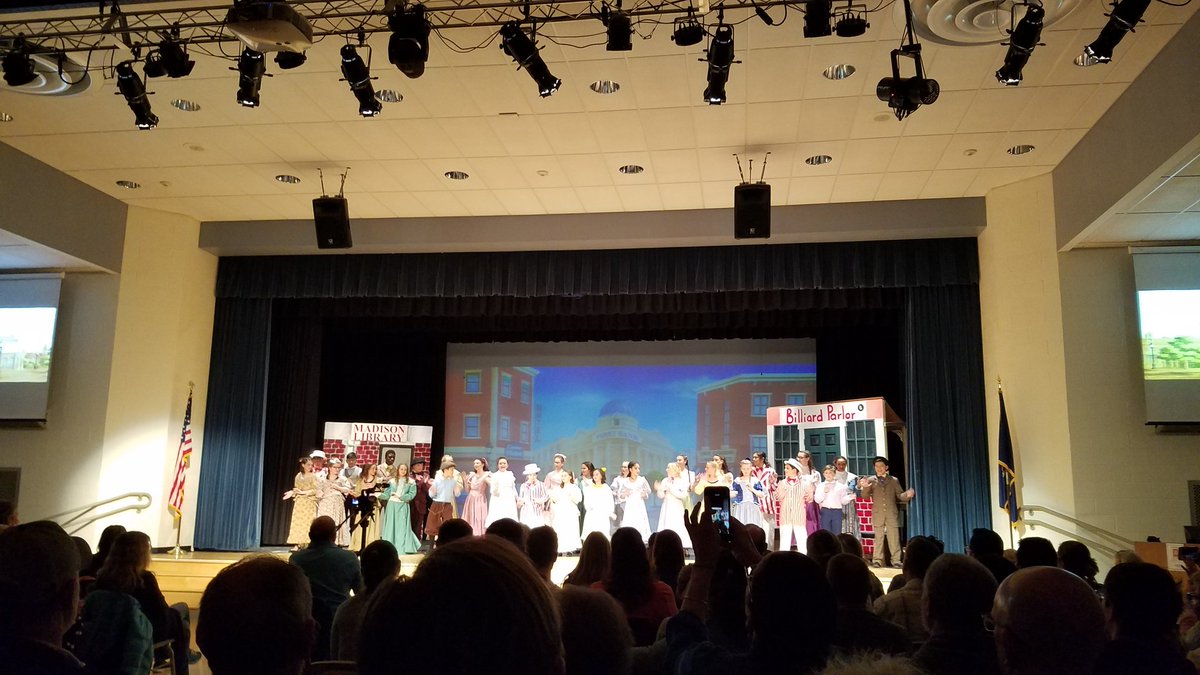 MrsRenalds's tweet photo. What an absolute pleasure watching our HBMS students perform last night! They were all so amazing! @HamptonBays_MS #wearehb #musicmanjr https://t.co/7ThXnZGKM1