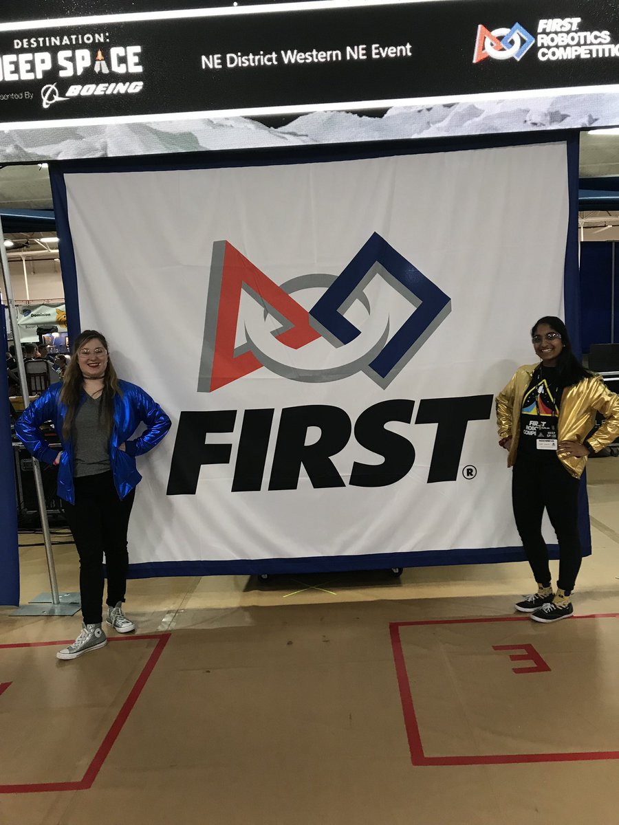 wonderlarnia's tweet photo. 8 years of robot friendship, first year as an MC team!! Let’s go @NE_WNEDistrict !!! https://t.co/BPVYj3wiKc
